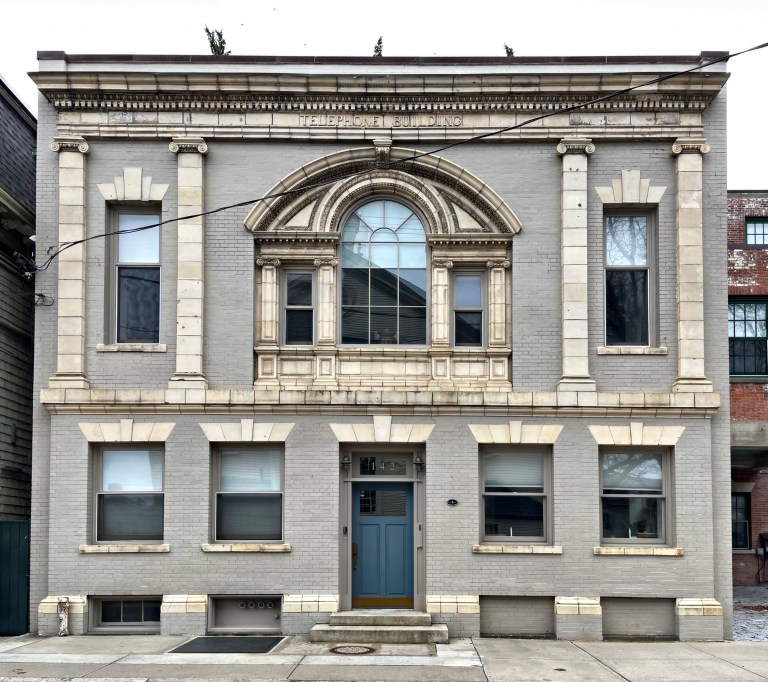 Newport Telephone Building // c.1897 – Buildings of New England