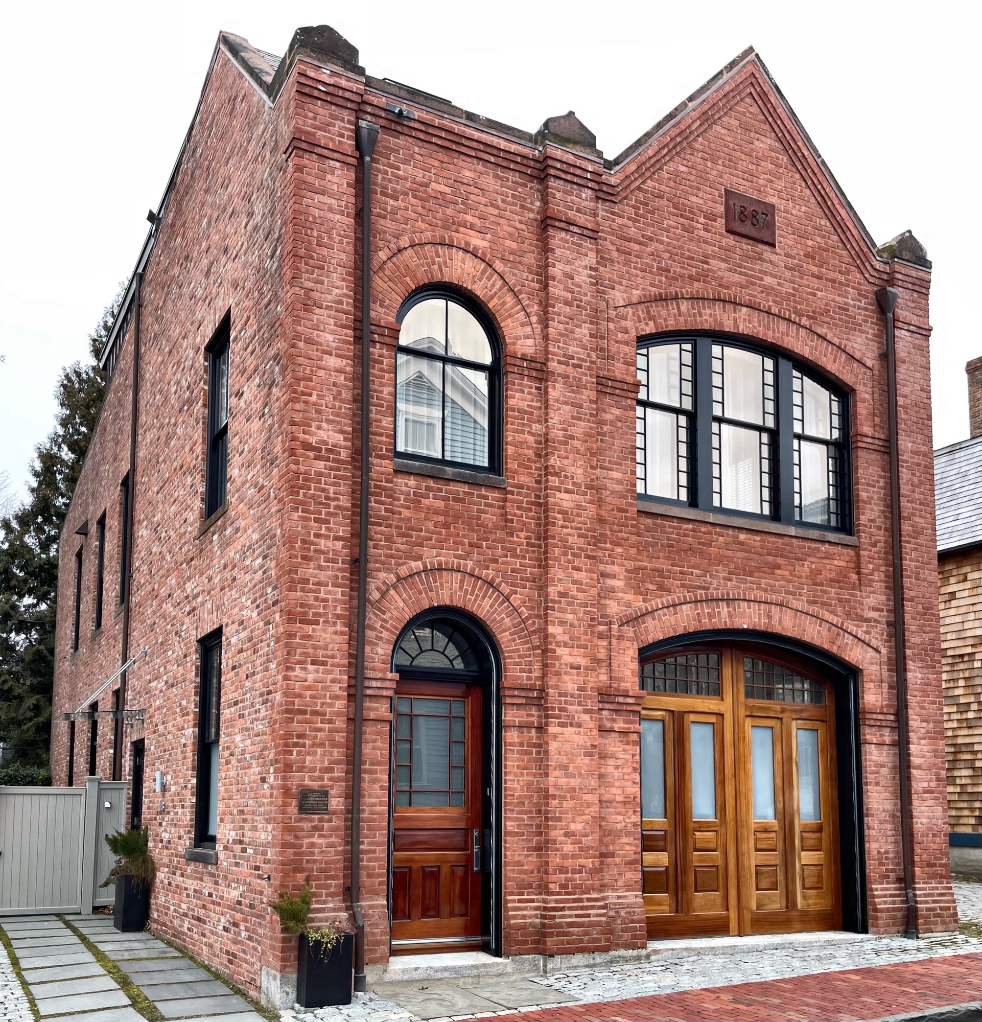 Newport Old Fire Station Hose No. 8 // 1887 – Buildings of New England
