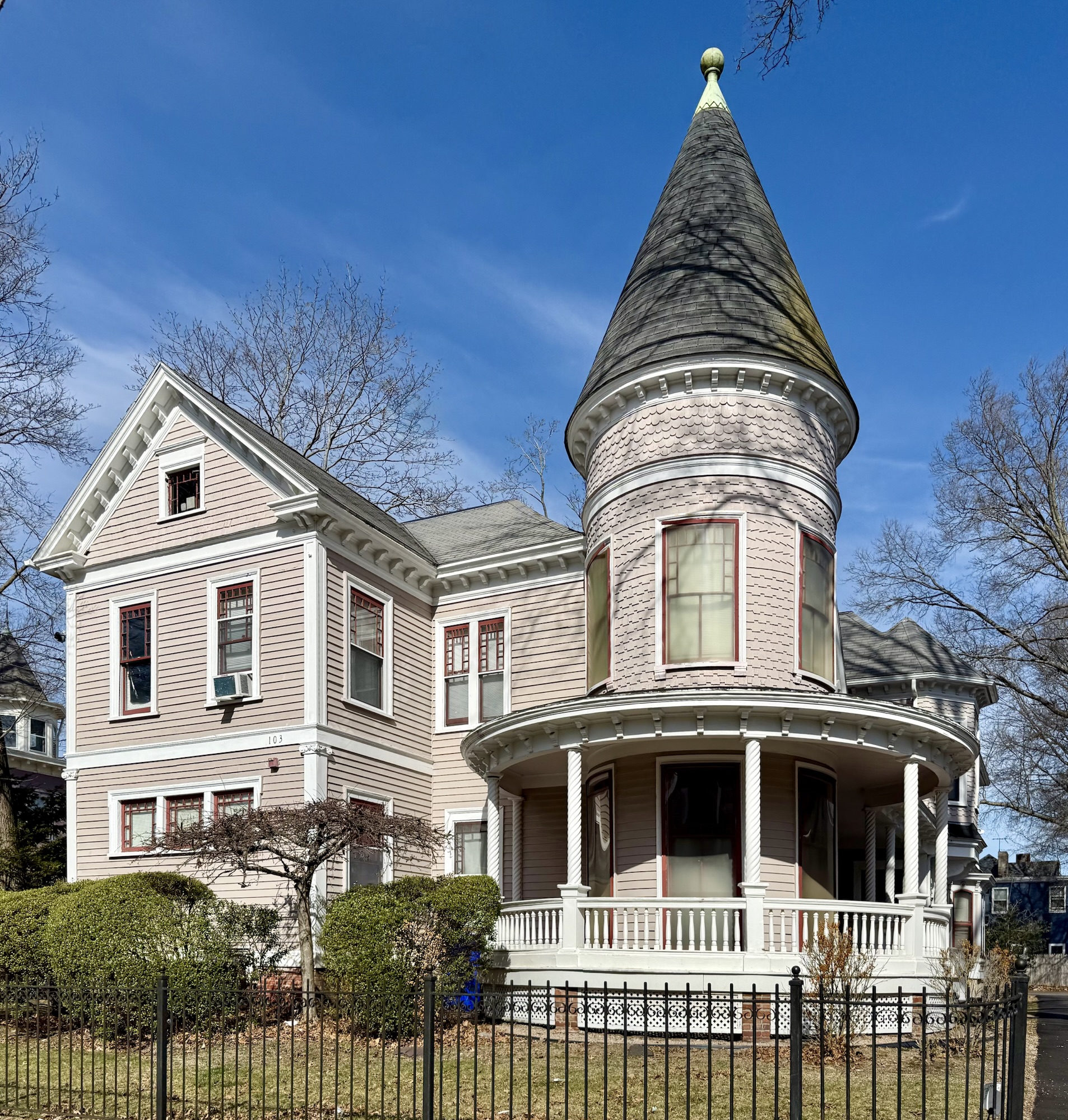 George M. Thornton House // c.1870 – Buildings of New England