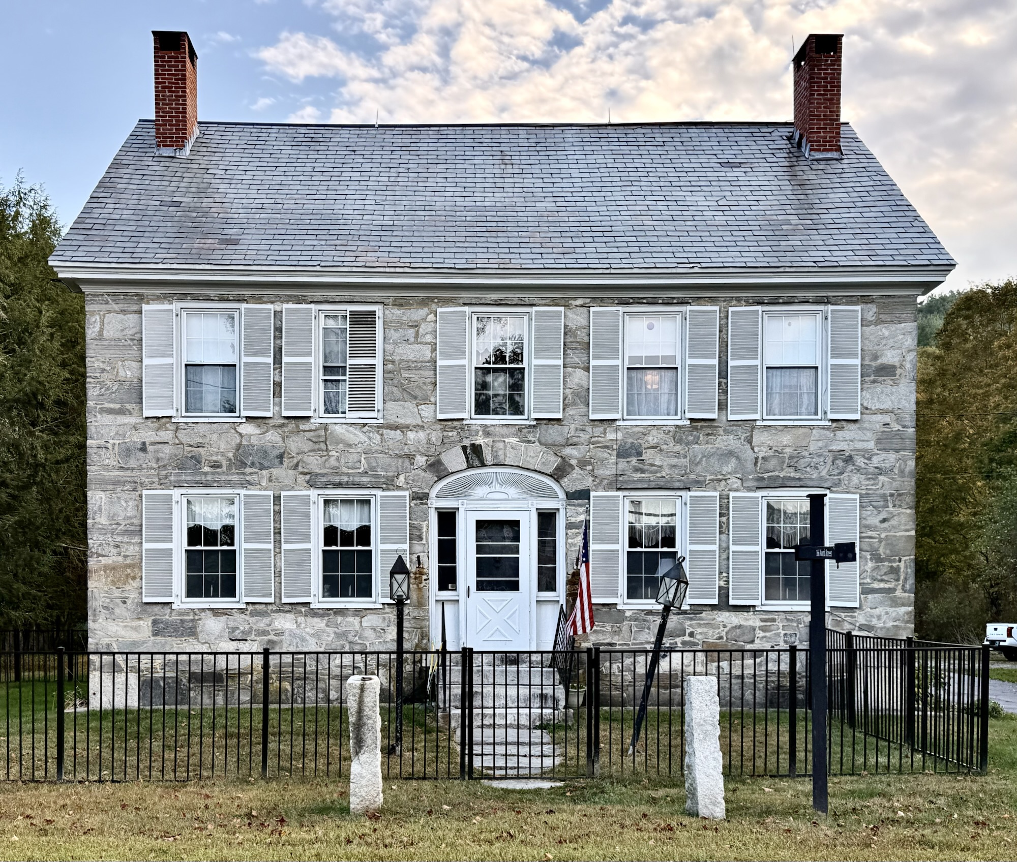 Mason C. Richardson House // c.1839 – Buildings of New England