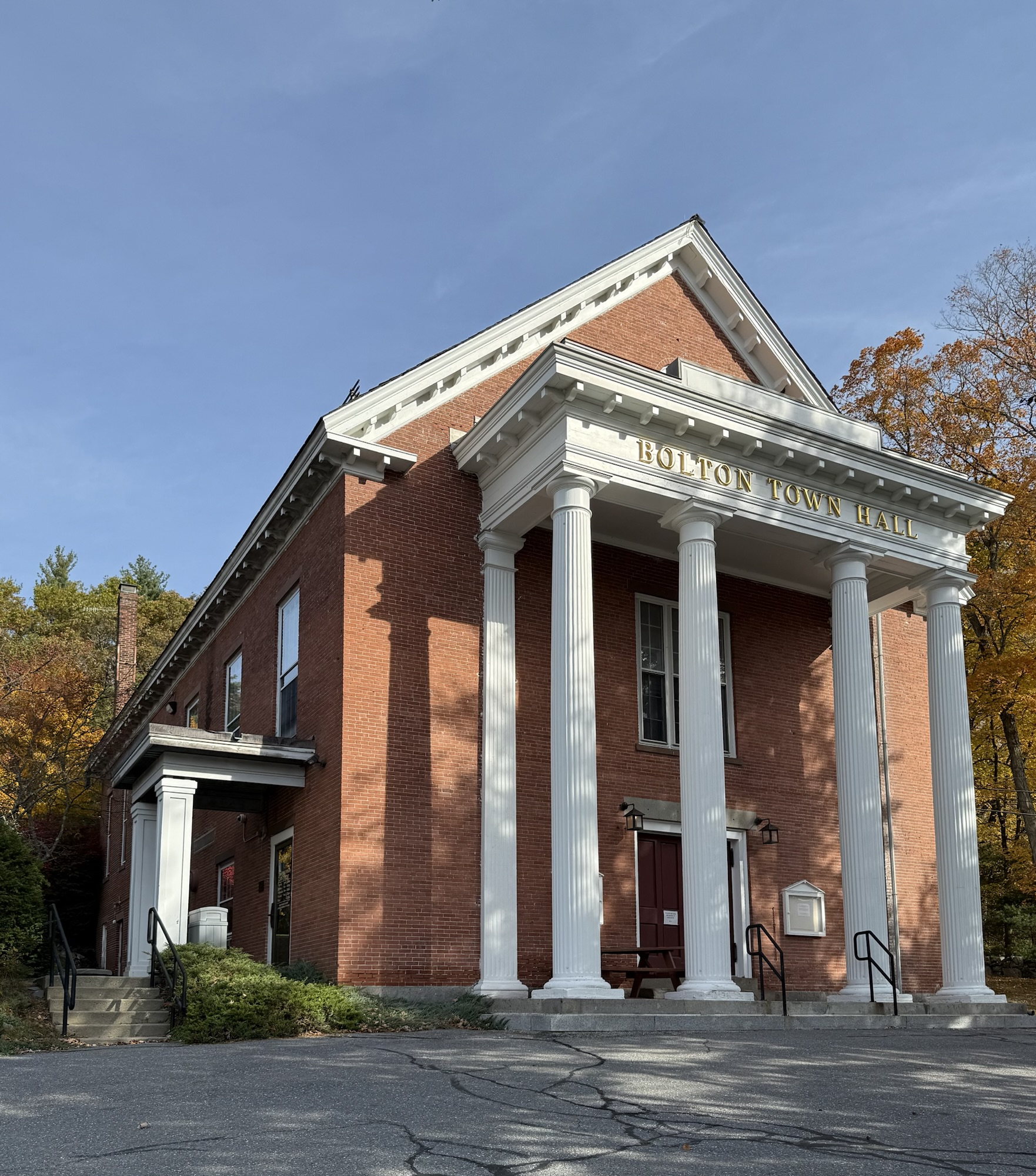Bolton Town Hall // 1853 – Buildings of New England