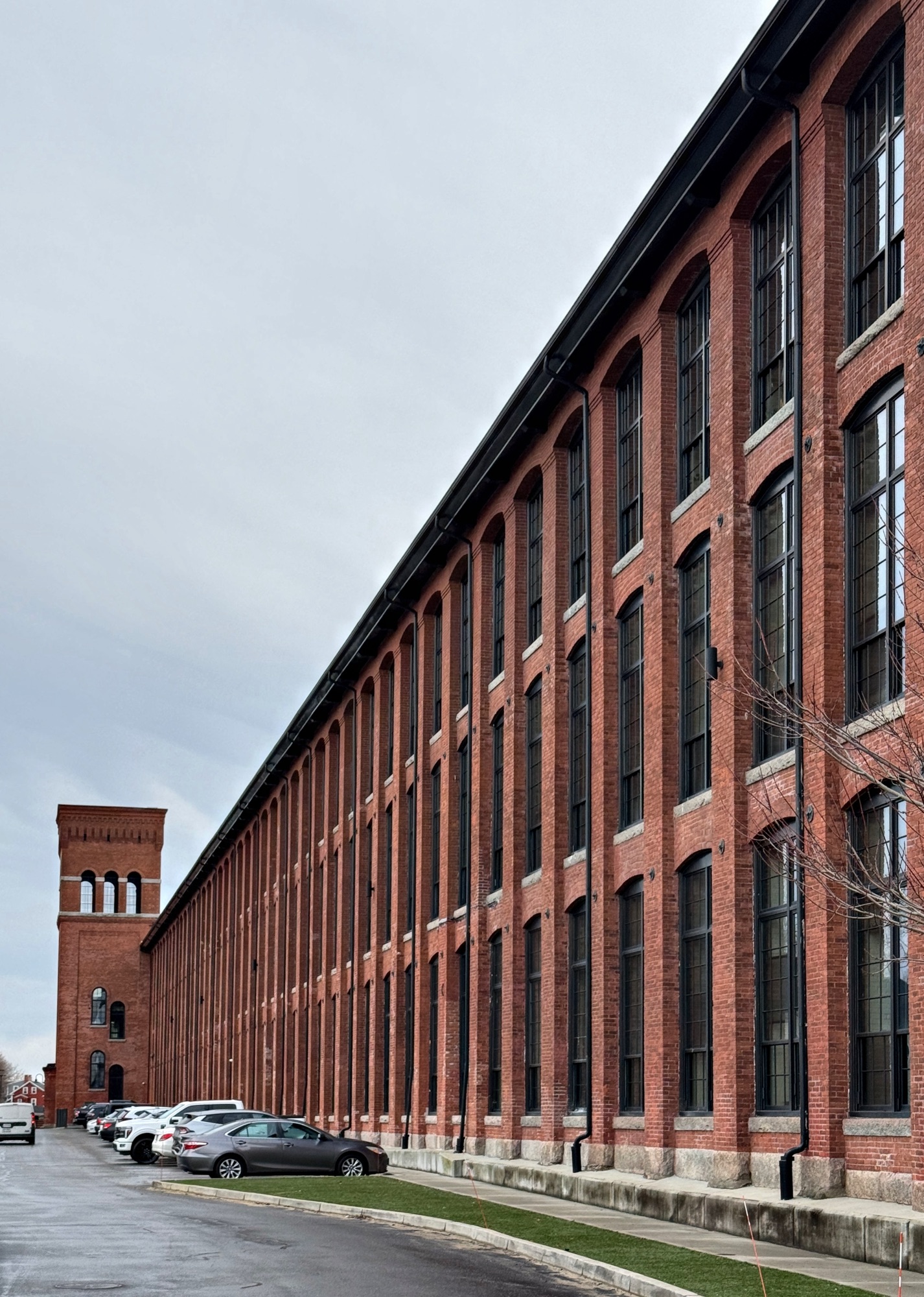 Warren Compony Warren Manufacturing Company Mill // 1896 – Buildings of New England
