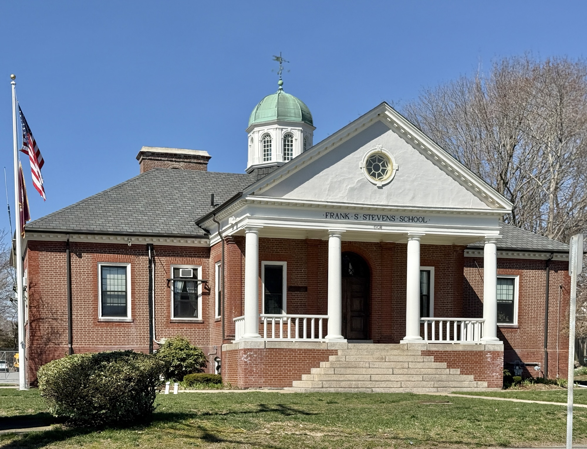 Neoclassical architecture – Buildings of New England
