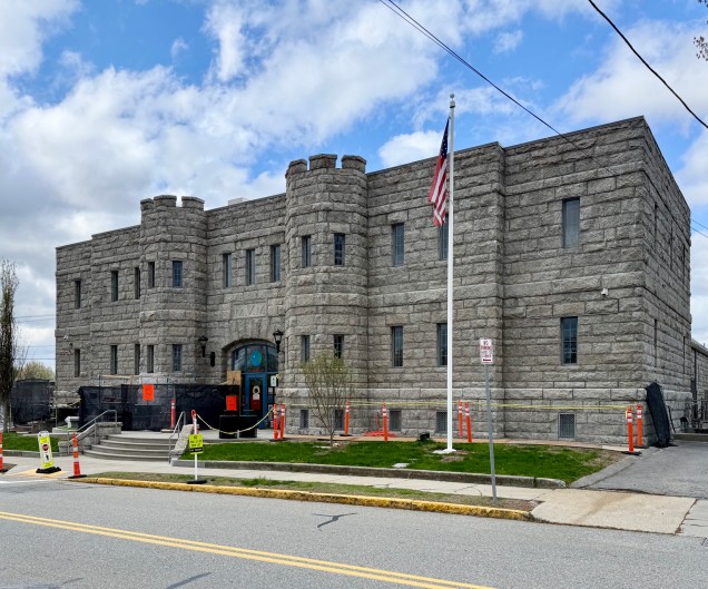 Armory Building armory building – Buildings of New England